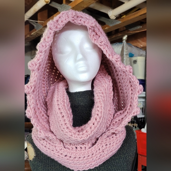 Handmade Hooded Cowl - Picture 2 of 2